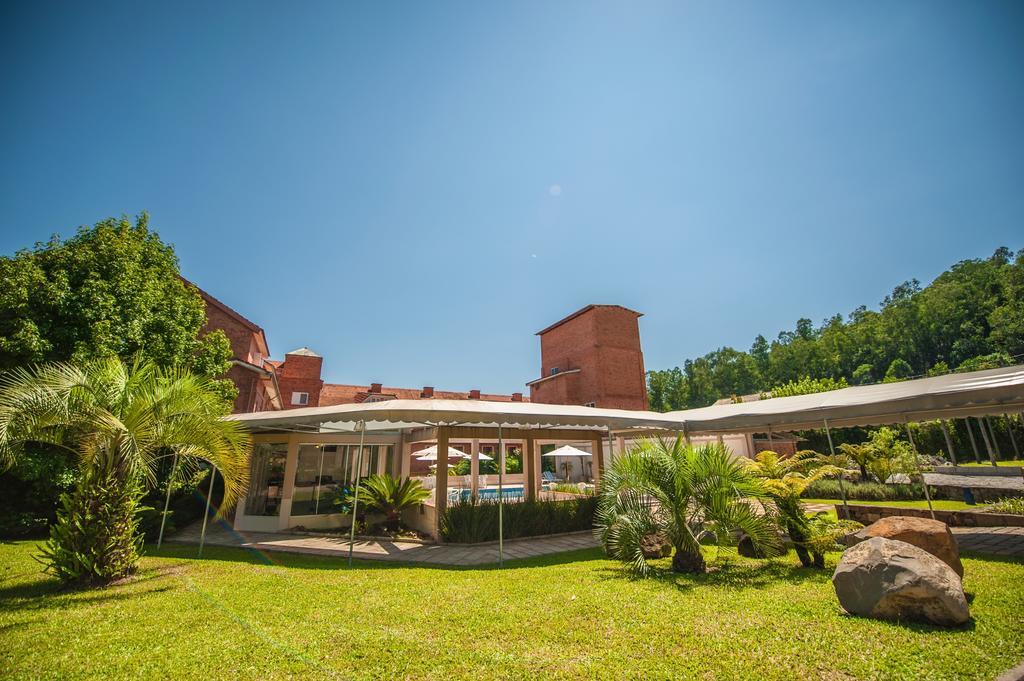 Farina Park 3*